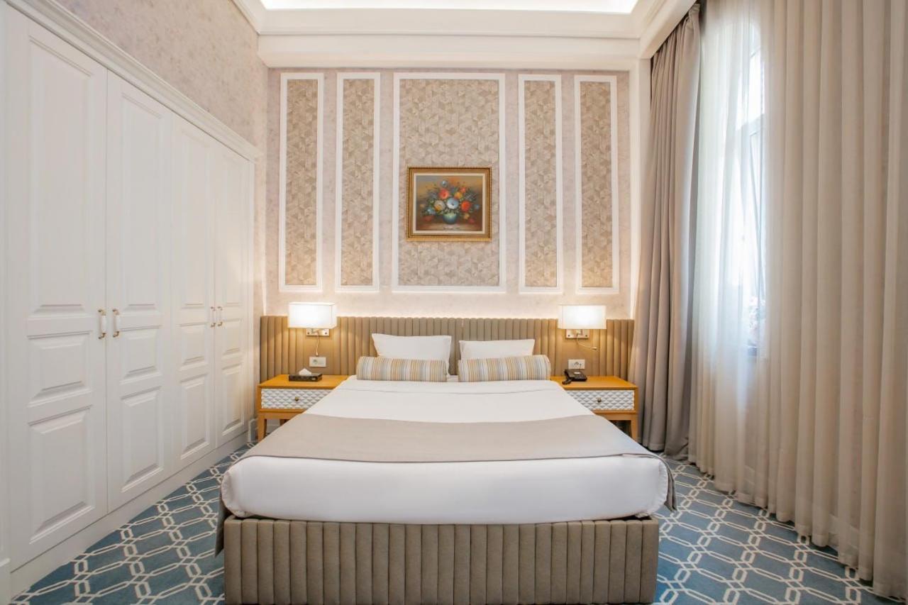 Promenade 5* Baku